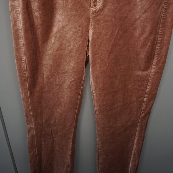 New Paige Cindy Velvet Straight Leg Twisted Seam Pants in Warm Suede size 34 - Picture 5 of 16